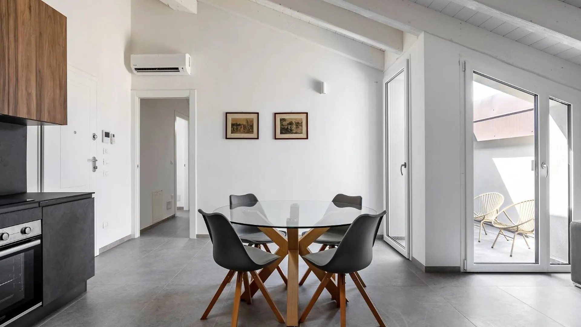 Le Dodici Porte - De Maria 5 By Bologna District Apartment