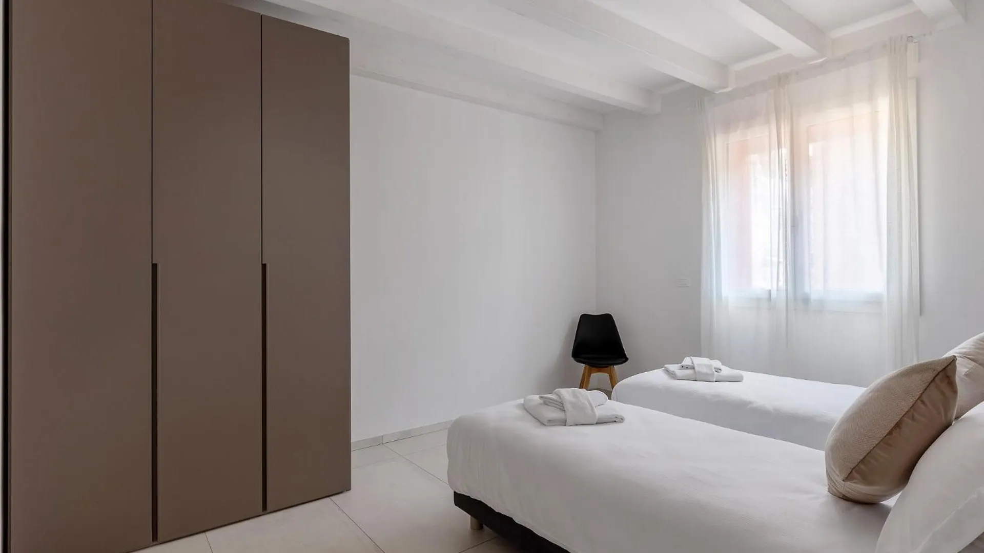 Apartment Le Dodici Porte - De Maria 5 By Bologna District