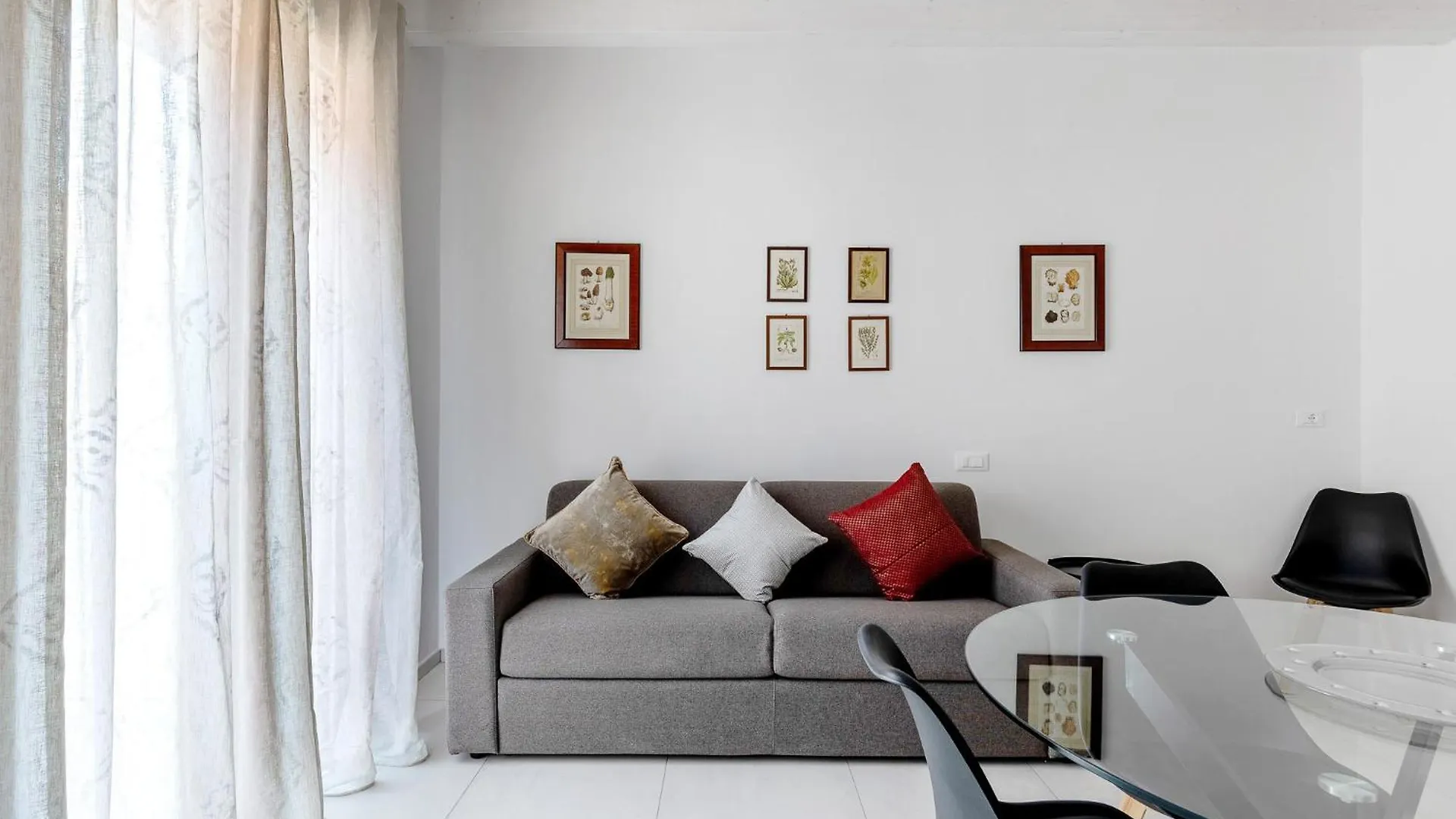 Le Dodici Porte - De Maria 5 By Bologna District Apartment